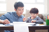 深圳家教让孩子上心，让家长安心